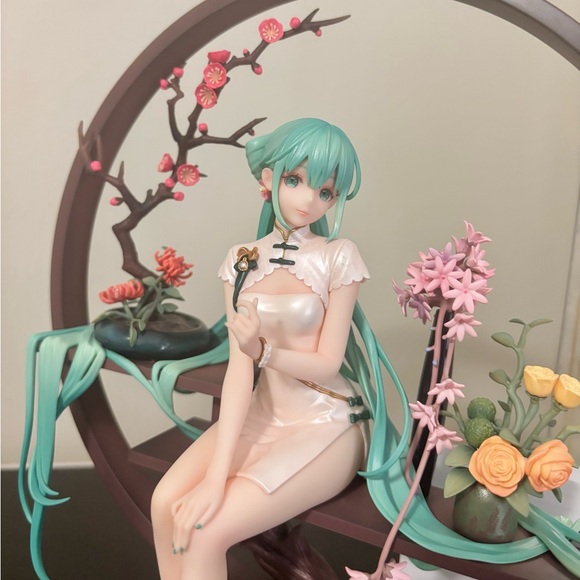 Other - Hatsune Miku Shaohua 1/7 Scale Ver. Figure MYETHOS